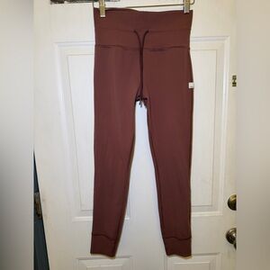 Vuori Daily Form Brown Leggings Size Small